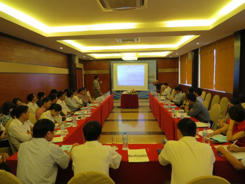 Toàn cảnh hội nghị.
